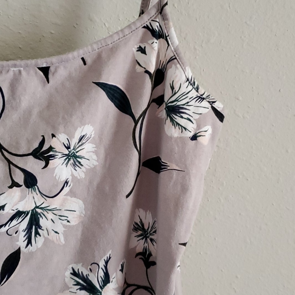 ANN TAYLOR FLORAL TANK TOP